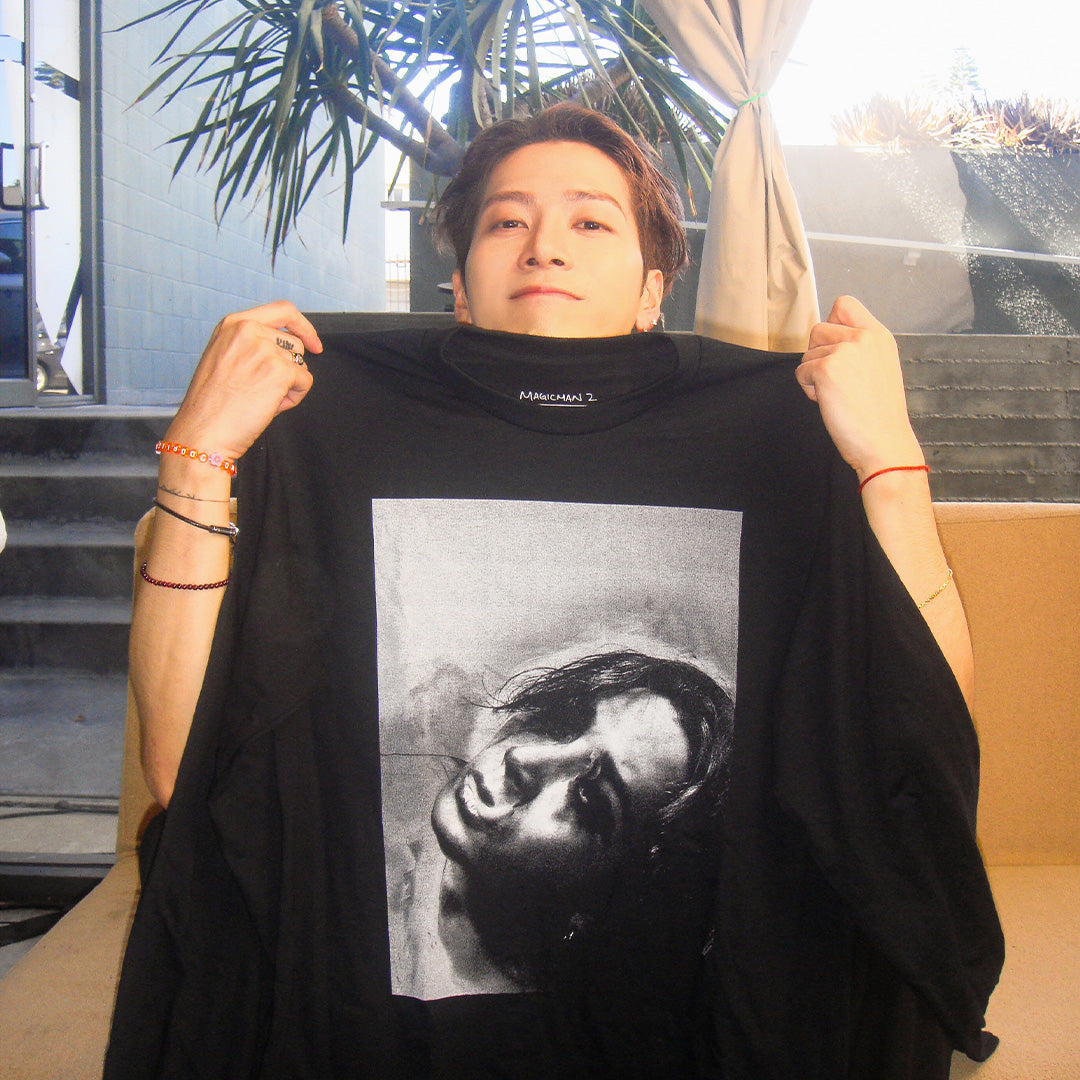 MAGICMAN 2 (Chapter 3 Ver.) CD + Long-Sleeve Shirt 001 + Chapter 3 Poster Box Set